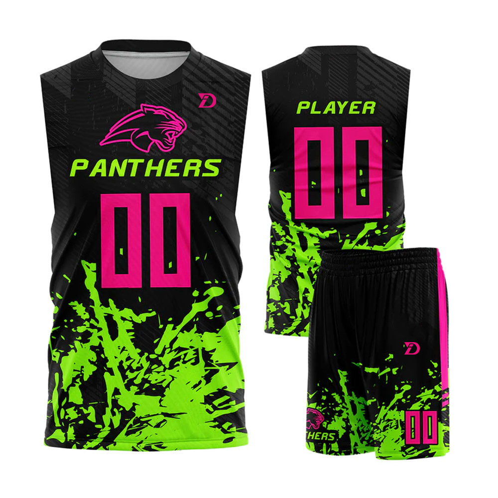 7 V 7 Uniform