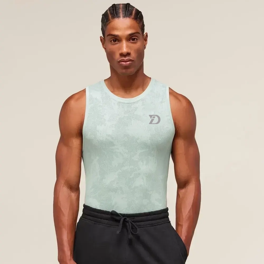 Geo Seamless Tank